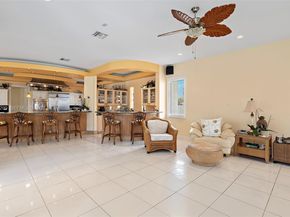 1047 S Southlake Dr, Hollywood FL 33019