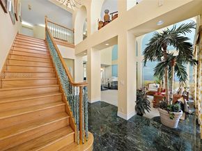 1047 S Southlake Dr, Hollywood FL 33019