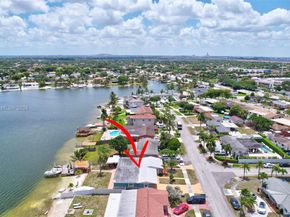 17501 NW 85th Ave, Hialeah FL 33015