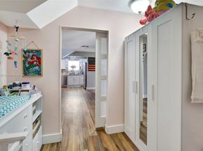 17501 NW 85th Ave, Hialeah FL 33015