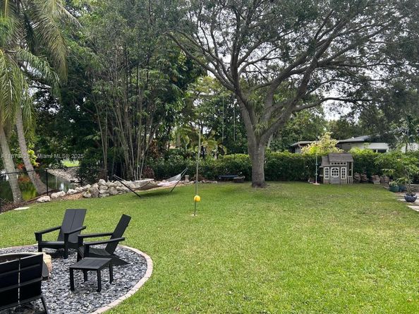 10261 SW 109th St, Miami FL 33176