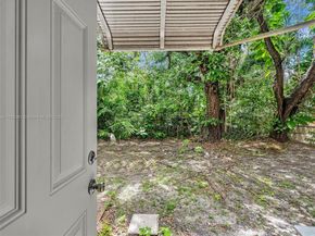 3210 E Elizabeth St, Miami FL 33133