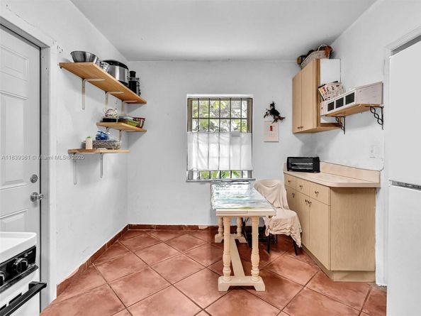 3210 E Elizabeth St, Miami FL 33133