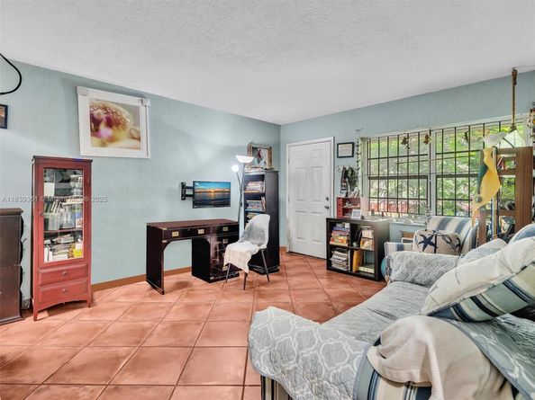 3210 E Elizabeth St, Miami FL 33133