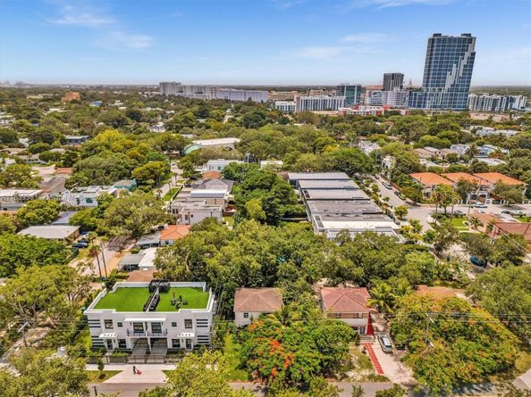 3210 E Elizabeth St, Miami FL 33133