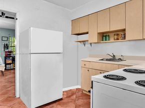 3210 E Elizabeth St, Miami FL 33133