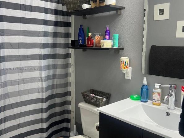 25896 SW 139th Ct, Homestead FL 33032