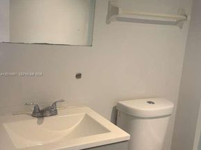 7910 N Colony Cir N 101, Tamarac FL 33321