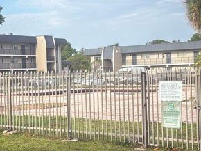 7910 N Colony Cir N 101, Tamarac FL 33321