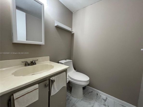 1201 River Reach Drive 207, Fort Lauderdale FL 33315