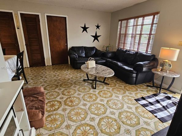 14910 SW 307th St, Homestead FL 33033