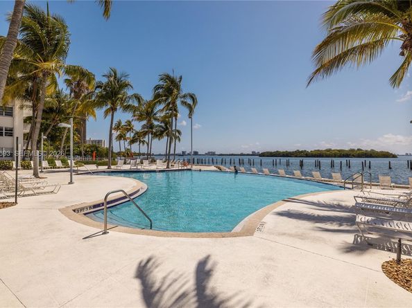 680 NE 64th St APH2, Miami FL 33138