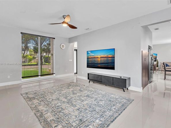 10301 Panama St, Cooper City FL 33026