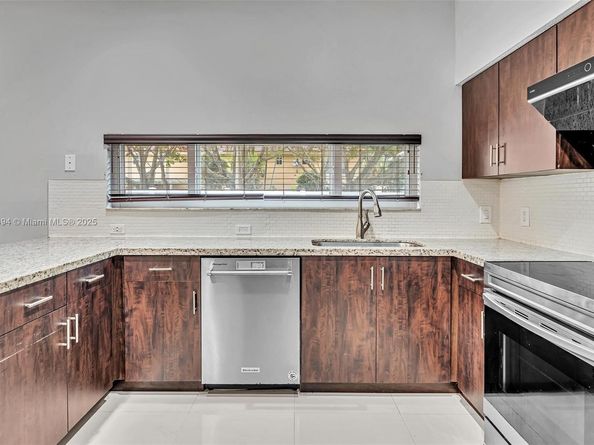 10301 Panama St, Cooper City FL 33026