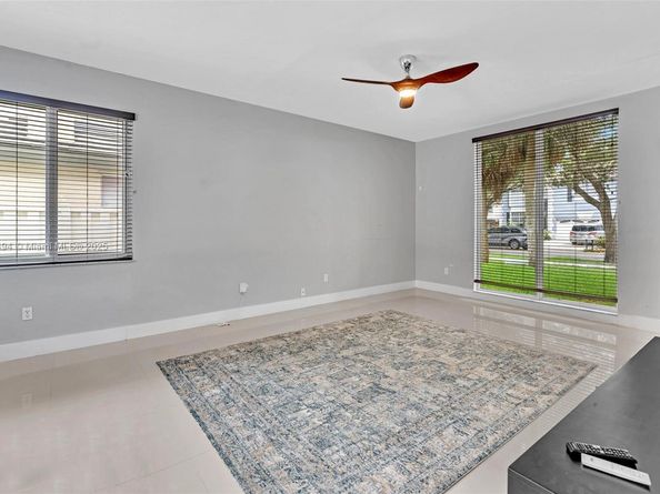 10301 Panama St, Cooper City FL 33026