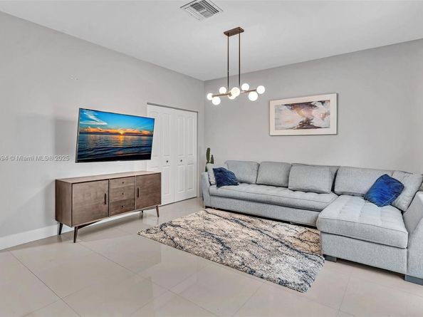 10301 Panama St, Cooper City FL 33026