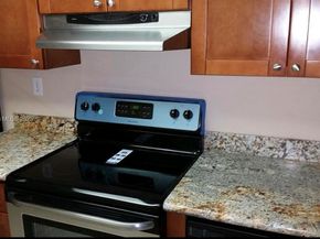 1975 Normandy Dr 206, Miami Beach FL 33141