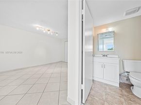 1975 Normandy Dr 206, Miami Beach FL 33141