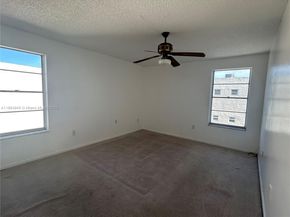 16750 NE 10th Ave 322, North Miami Beach FL 33162