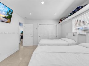 1820 N 27th Ave, Hollywood FL 33020