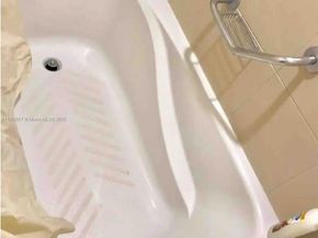 2889 Mcfarlane Rd 1001, Miami FL 33133