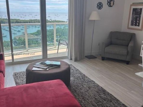 2889 Mcfarlane Rd 1001, Miami FL 33133