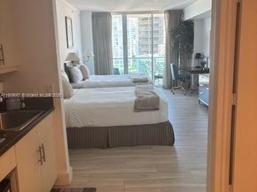 2889 Mcfarlane Rd 1001, Miami FL 33133