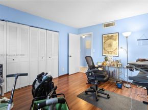 701 NE 1st Ct 209, Hallandale Beach FL 33009