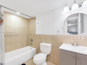 14415 N Kendall Dr 212G, Miami FL 33186