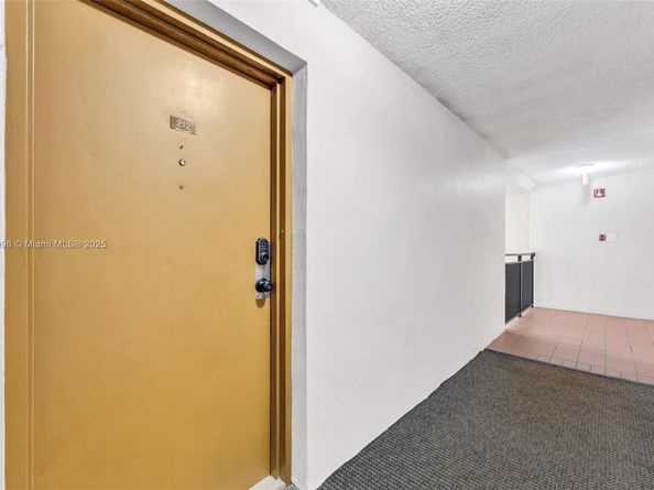 14415 N Kendall Dr 212G, Miami FL 33186