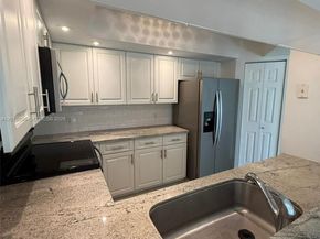 1300 SW 125th Ave 404K, Pembroke Pines FL 33027