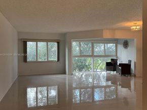 1300 SW 125th Ave 404K, Pembroke Pines FL 33027