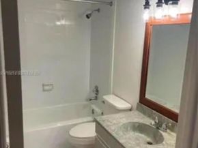 6700 Cypress Rd 512, Plantation FL 33317