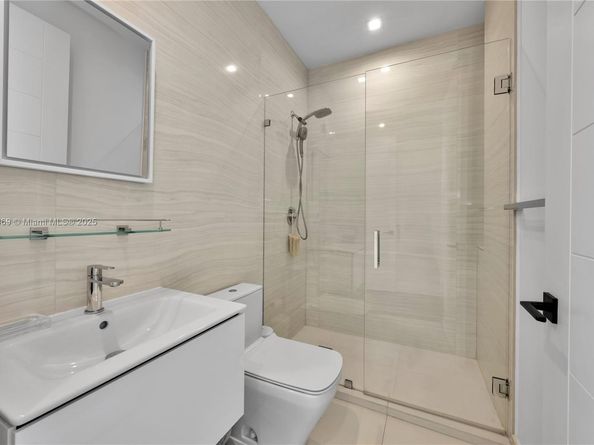 617 Almeria Ave, Coral Gables FL 33134