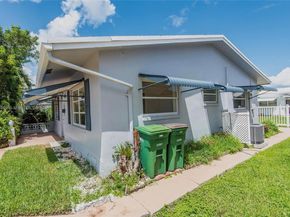 8521 NW 57th Ct, Tamarac FL 33321