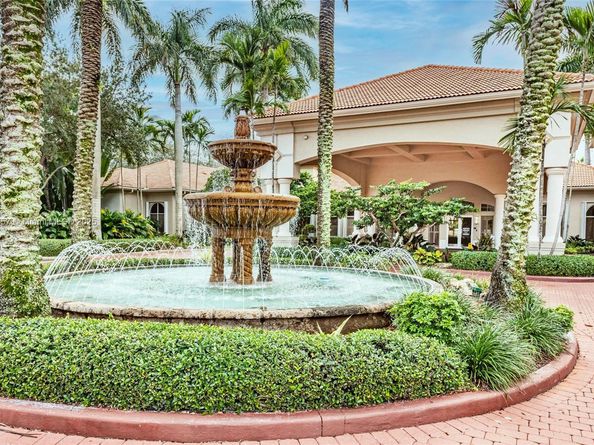 1874 NW 74th Way, Pembroke Pines FL 33024