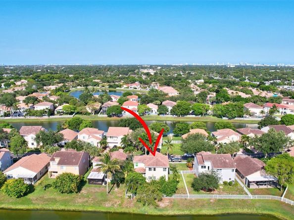 1874 NW 74th Way, Pembroke Pines FL 33024