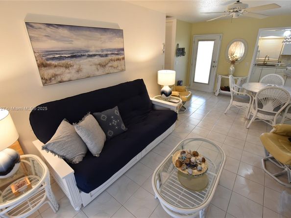 2735 E Dudley Dr. B, West Palm Beach FL 33415