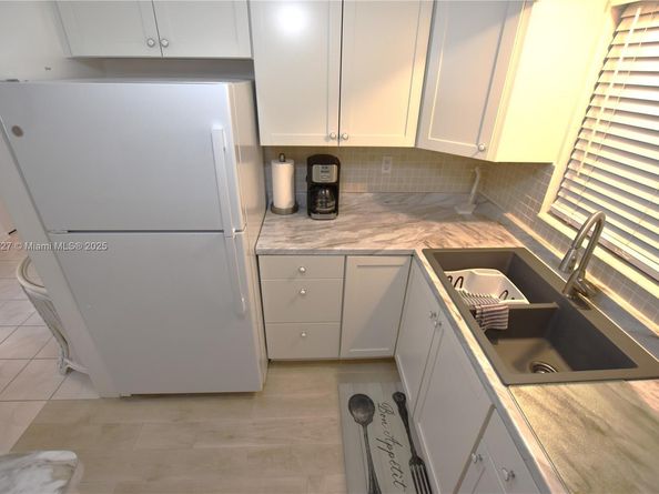 2735 E Dudley Dr. B, West Palm Beach FL 33415