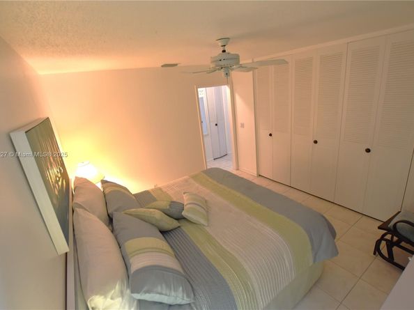 2735 E Dudley Dr. B, West Palm Beach FL 33415