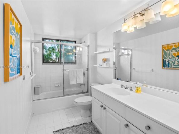 3598 Yacht Club Dr 302, Aventura FL 33180