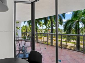 3598 Yacht Club Dr 302, Aventura FL 33180