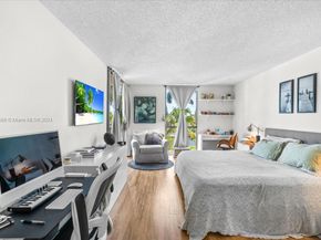3598 Yacht Club Dr 302, Aventura FL 33180