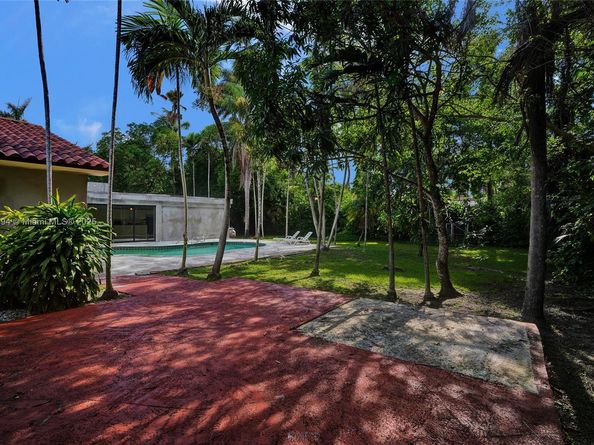 14135 N Miami Ave, Miami FL 33168