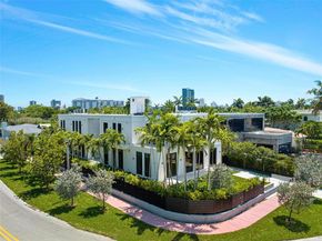 2499 N Meridian Ave, Miami Beach FL 33140