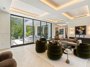 2499 N Meridian Ave, Miami Beach FL 33140