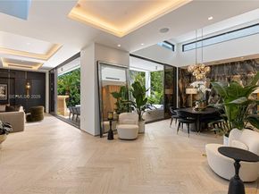 2499 N Meridian Ave, Miami Beach FL 33140