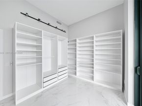 480 NE 31st St PH5101, Miami FL 33137