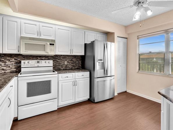 Undisclosed Address #A11891094, Pembroke Pines FL 33027