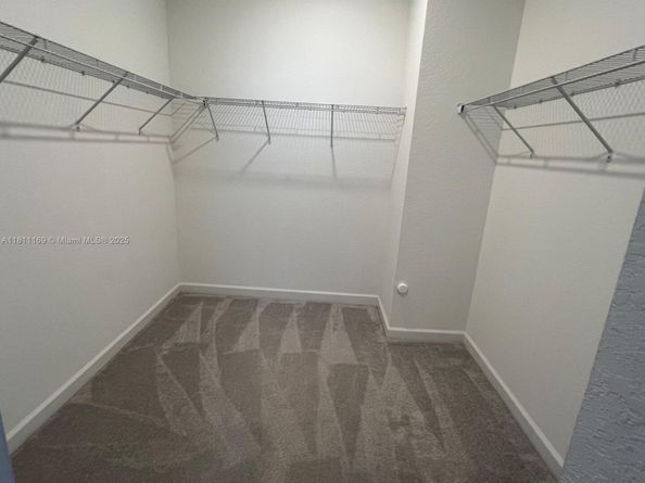 Undisclosed Address #A11811169, Pembroke Pines FL 33027